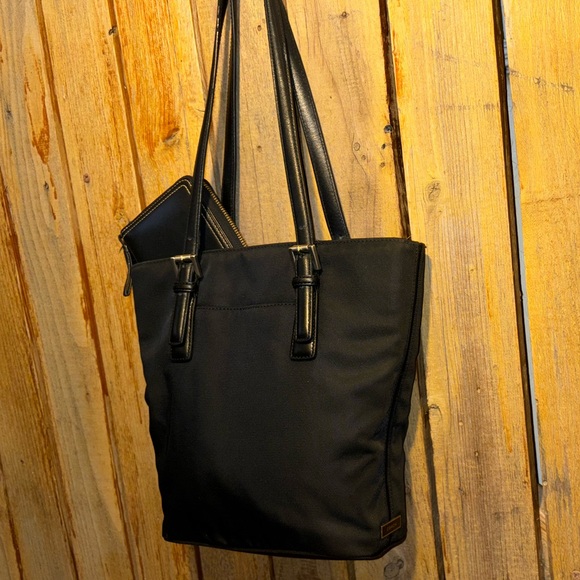 Coach Vintage Black Twill Bag with Leather Trim and Wallet - Picture 3 of 11